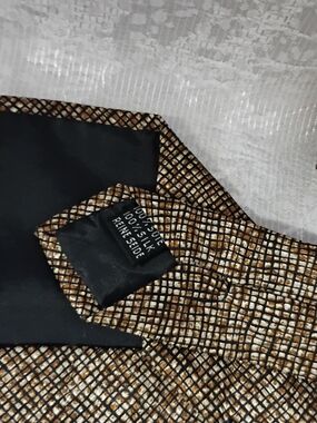 Structure Brown and Gold Patterned Tie